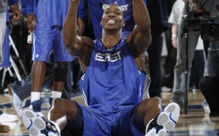 nba中场投球，nba中场投球视频