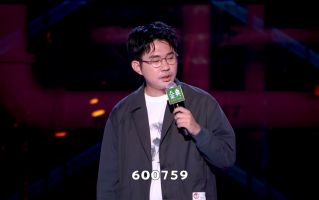 脱口秀段子李秀琴视频，脱口秀经典段子稿子